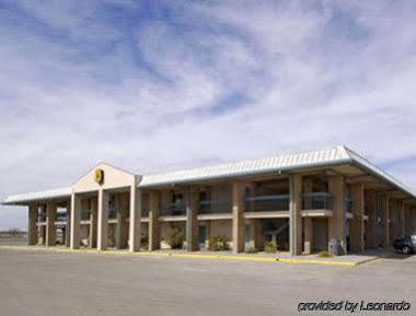 Hotel Super 8 By Wyndham Ozona Exteriér fotografie
